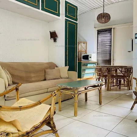 2p5c A Avec Clim, Parking Et Terrasse A 100m De La - Fr-1-63-283 Apartman *